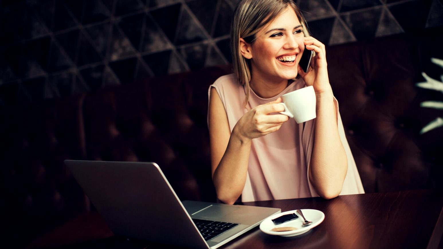Ekran z wykresem waterfall podczas sesji webinarowej jajarey